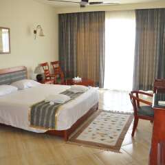 Royal Pharaoh Makadi - Hotel & Resort комната для гостей фото 3