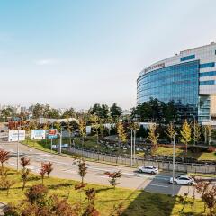 Отель Lotte City Hotel Gimpo Airport Южная Корея, Сеул - отзывы, цены и фото номеров - забронировать отель Lotte City Hotel Gimpo Airport онлайн балкон