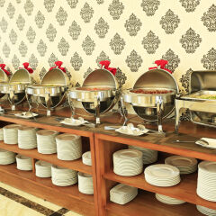 Отель Happy Light Hotel Вьетнам, Нячанг - 1 отзыв об отеле, цены и фото номеров - забронировать отель Happy Light Hotel онлайн питание фото 3