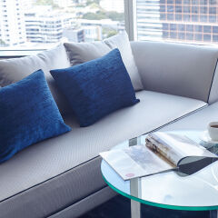 Отель Grande Centre Point Sukhumvit 55 балкон