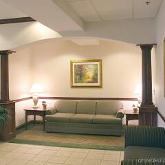 Отель Holiday Inn Express Ex I-71 / OH State Fair / Expo Center комната для гостей