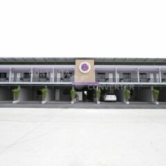 Отель Eazy Motel B.a.n.g.n.a