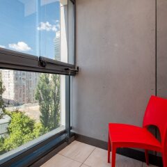 Отель Warsaw Spire Classy Apartment Польша, Варшава - отзывы, цены и фото номеров - забронировать отель Warsaw Spire Classy Apartment онлайн балкон