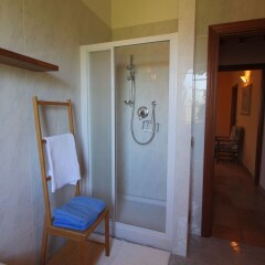 Отель Elegant Farmhouse in Campriano With Swimming Pool Ареццо фото 9