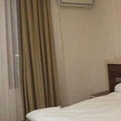 Merkez Otel Турция, Измир - отзывы, цены и фото номеров - забронировать отель Merkez Otel онлайн сейф в номере