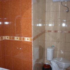 Отель Ivanova Cheshma Guest House Болгария, Варна - отзывы, цены и фото номеров - забронировать отель Ivanova Cheshma Guest House онлайн ванная