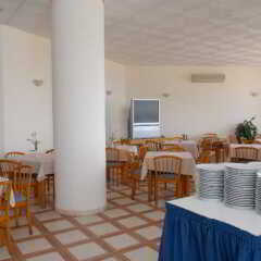 Maistrali Hotel Apts питание