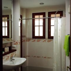 Отель Chan Guest Villa Бангкок ванная фото 2