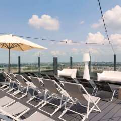 Отель Leonardo Hotel Amsterdam Rembrandtpark Нидерланды, Амстердам - 5 отзывов об отеле, цены и фото номеров - забронировать отель Leonardo Hotel Amsterdam Rembrandtpark онлайн пляж