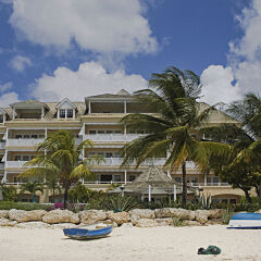 Отель Coral Sands Beach Resort пляж