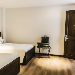 Lan Lan 2 Hotel сейф в номере