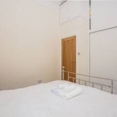 Отель Cosy 1BD Apartment near Harrods, Knightsbridge Великобритания, Лондон - отзывы, цены и фото номеров - забронировать отель Cosy 1BD Apartment near Harrods, Knightsbridge онлайн сейф в номере