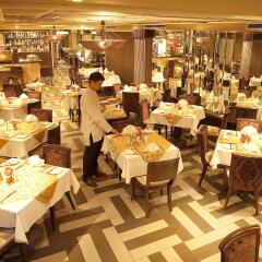 Church Boutique Hotel Hang Trong фото 2