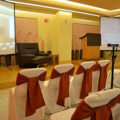 Hostalia Hotel Expo & Business Class