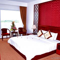 Century Riverside Hotel Hue комната для гостей фото 2