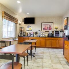 Отель Days Inn San Francisco International Airport West США, Сан-Бруно - отзывы, цены и фото номеров - забронировать отель Days Inn San Francisco International Airport West онлайн питание фото 2