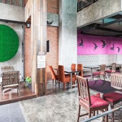 Отель ZEN Rooms Patong Sai Kor Road гостиничный бар