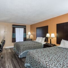 Отель Days Inn by Wyndham Sarasota Bay комната для гостей