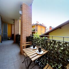 Отель Urban District Milan Navigli With Terrace Италия, Милан - отзывы, цены и фото номеров - забронировать отель Urban District Milan Navigli With Terrace онлайн балкон