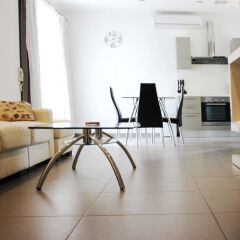 Отель Malta Holiday Lets Sliema Мальта, Слима - отзывы, цены и фото номеров - забронировать отель Malta Holiday Lets Sliema онлайн интерьер отеля