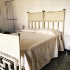 Отель Volver B&B Лечче комната для гостей фото 2