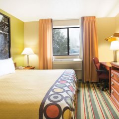 Super 8 by Wyndham Beckley in Beckley, United States of America from 72$, photos, reviews - zenhotels.com guestroom photo 5