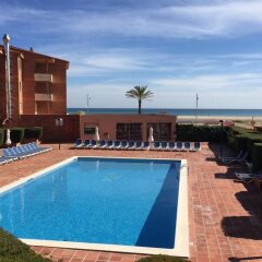 Отель Residence Pierre & Vacances Barcelona Sants Барселона бассейн