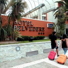 Отель Ohtels Belvedere бассейн