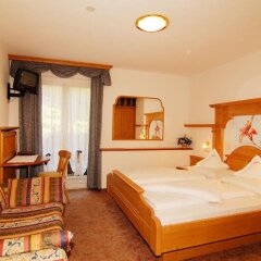 Hotel Burgaunerhof Монклассико комната для гостей