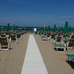 Отель Grand Hotel Adriatico Италия, Монтезильвано - отзывы, цены и фото номеров - забронировать отель Grand Hotel Adriatico онлайн приотельная территория