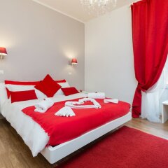 Отель Rione Monti Suites сейф в номере
