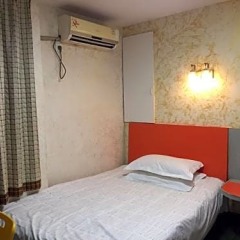 Отель Shanghai Old West Gate Hostel Китай, Шанхай - 1 отзыв об отеле, цены и фото номеров - забронировать отель Shanghai Old West Gate Hostel онлайн сейф в номере