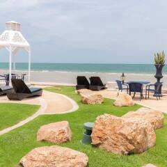 Отель Wora Bura Hua Hin Resort and Spa фитнесс-зал фото 4