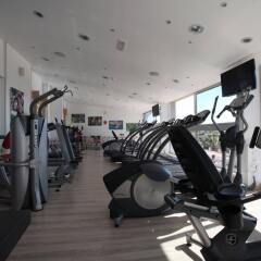 Отель Pambos Napa Rocks Hotel - Adults Only Кипр, Айя-Напа - 13 отзывов об отеле, цены и фото номеров - забронировать отель Pambos Napa Rocks Hotel - Adults Only онлайн фитнесс-зал