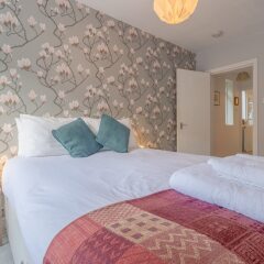 Отель Bright 1 Bedroom Flat in Finsbury Park Великобритания, Лондон - отзывы, цены и фото номеров - забронировать отель Bright 1 Bedroom Flat in Finsbury Park онлайн комната для гостей фото 2