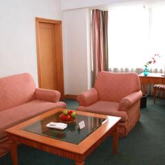 Rosedale Hotel and Suites Guangzhou комната для гостей фото 4