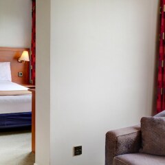 Отель Holiday Inn Edinburgh City West Эдинбург фото 8