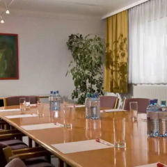 Отель Eurohotel Vienna Airport