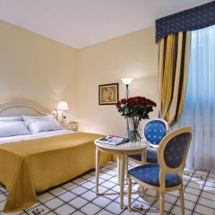 Отель Albergo La Reginella Италия, Лакко-Амено - отзывы, цены и фото номеров - забронировать отель Albergo La Reginella онлайн комната для гостей фото 2