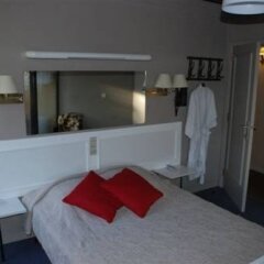 Hotel Du Commerce Антверпен комната для гостей фото 4