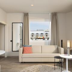 Отель NH Collection Madrid Suecia комната для гостей фото 4