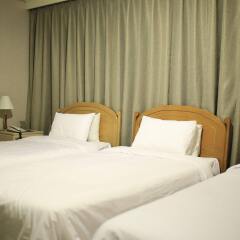 Brown Tourist Hotel комната для гостей