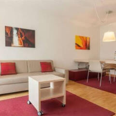 Апартаменты EMA house Serviced Apartments, Unterstrass Цюрих комната для гостей фото 5