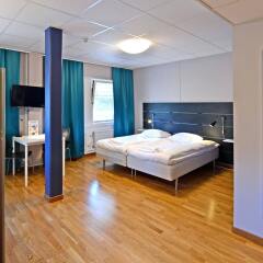 Отель Spoton Hostel & Sportsbar Швеция, Гётеборг - 1 отзыв об отеле, цены и фото номеров - забронировать отель Spoton Hostel & Sportsbar онлайн комната для гостей фото 4