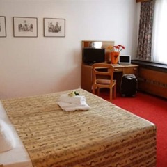 Hotel Spreewitz am Kurfürstendamm комната для гостей фото 9