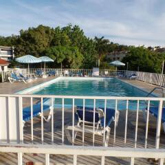 Отель Ocean Air Beach Studio At Montego Bay Club Resort Ямайка, Монтего-Бей - отзывы, цены и фото номеров - забронировать отель Ocean Air Beach Studio At Montego Bay Club Resort онлайн бассейн фото 2