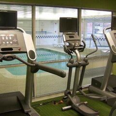 Отель Fairfield Inn & Suites by Marriott Frederick фитнесс-зал фото 3