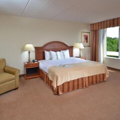 Отель Holiday Inn Raleigh Durham Airport комната для гостей фото 5