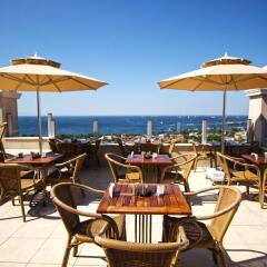 Recital Hotel гостиничный бар