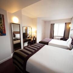 Отель Jurys Inn Glasgow комната для гостей фото 5
